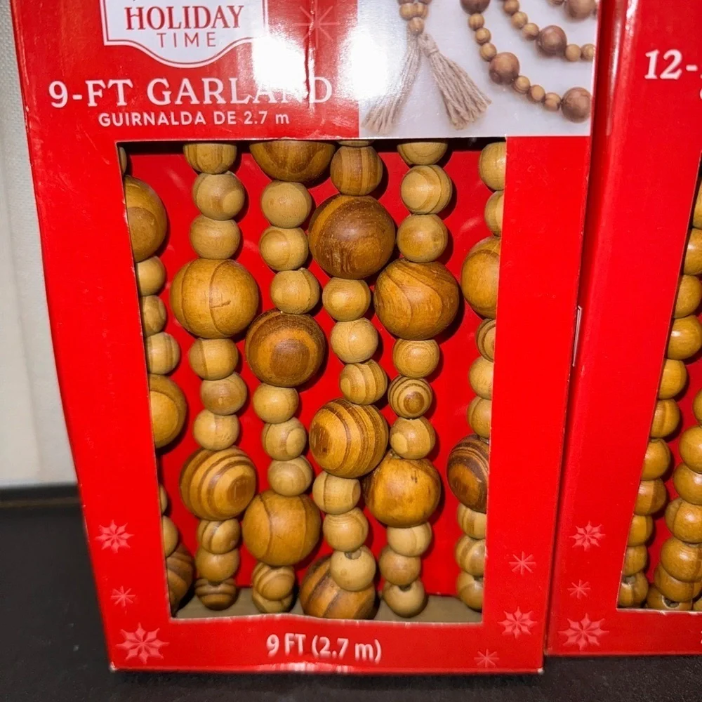 Christmas tree beaded garland NWT